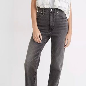 Madewell The Plus Perfect Vintage Straight Jean in Cosner Wash 24W